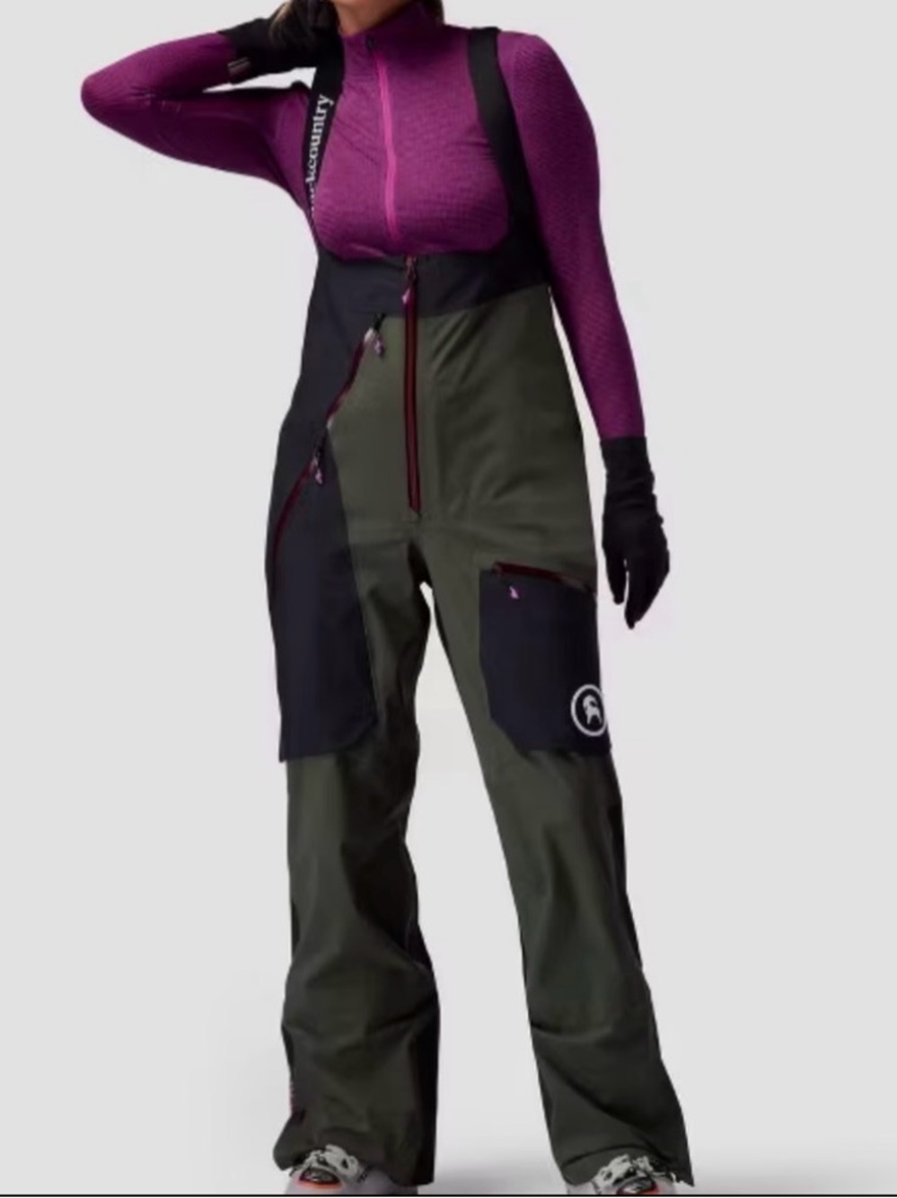 Backcountry Women's Cardiac GORE-TEX 3L Bib Pant in Climbing Ivy with RECCO